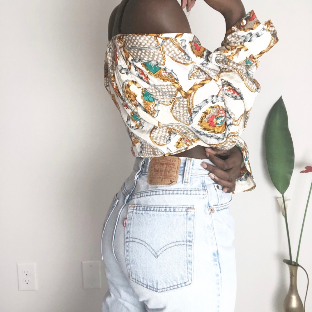 Vintage Baroque Crest Button Down Blouse Top - Picture 8 of 8